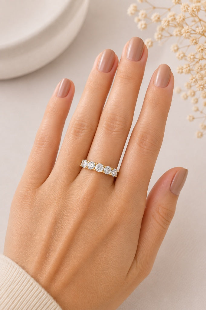 Anel Rainbow Meia Aliança Cristal Ouro 18k