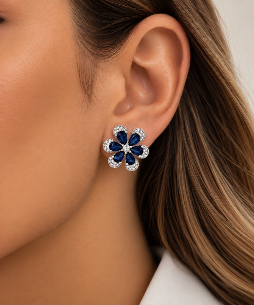 Brinco Flor Azul Safira Cravejada Prata 925