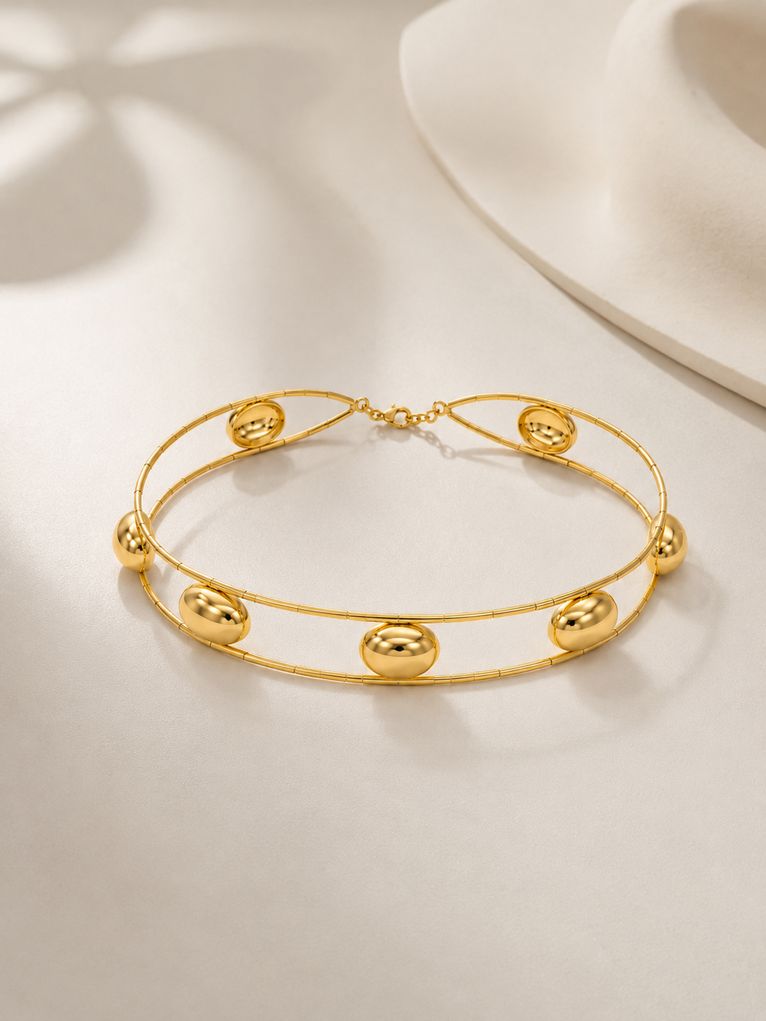 Choker Canutilho com Esferas Ovais Ouro 18k