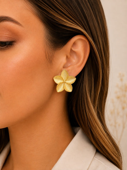 Brinco Flor Orgânica MontClair Ouro 18k