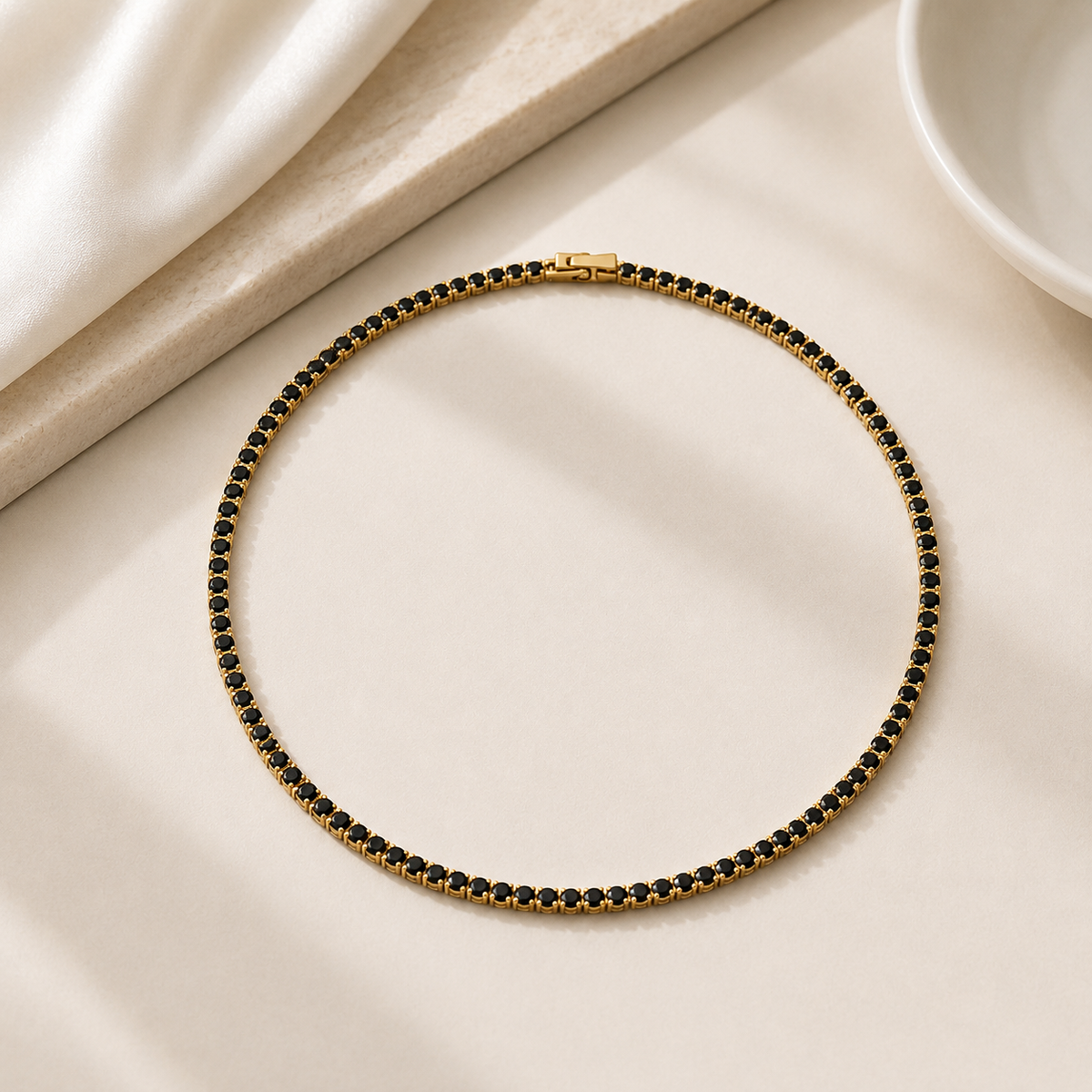 Colar Riviera Quatzo Preto 2mm Ouro 18k