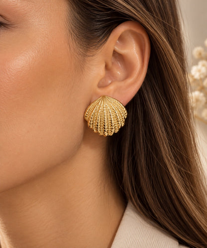 Brinco Concha Trabalhada Ouro 18k