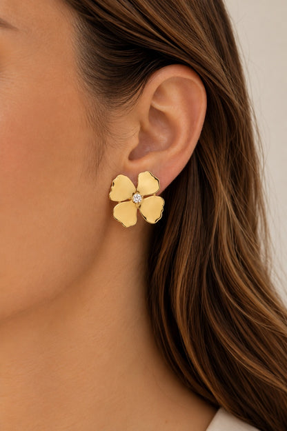Brinco Petale Ouro 18k