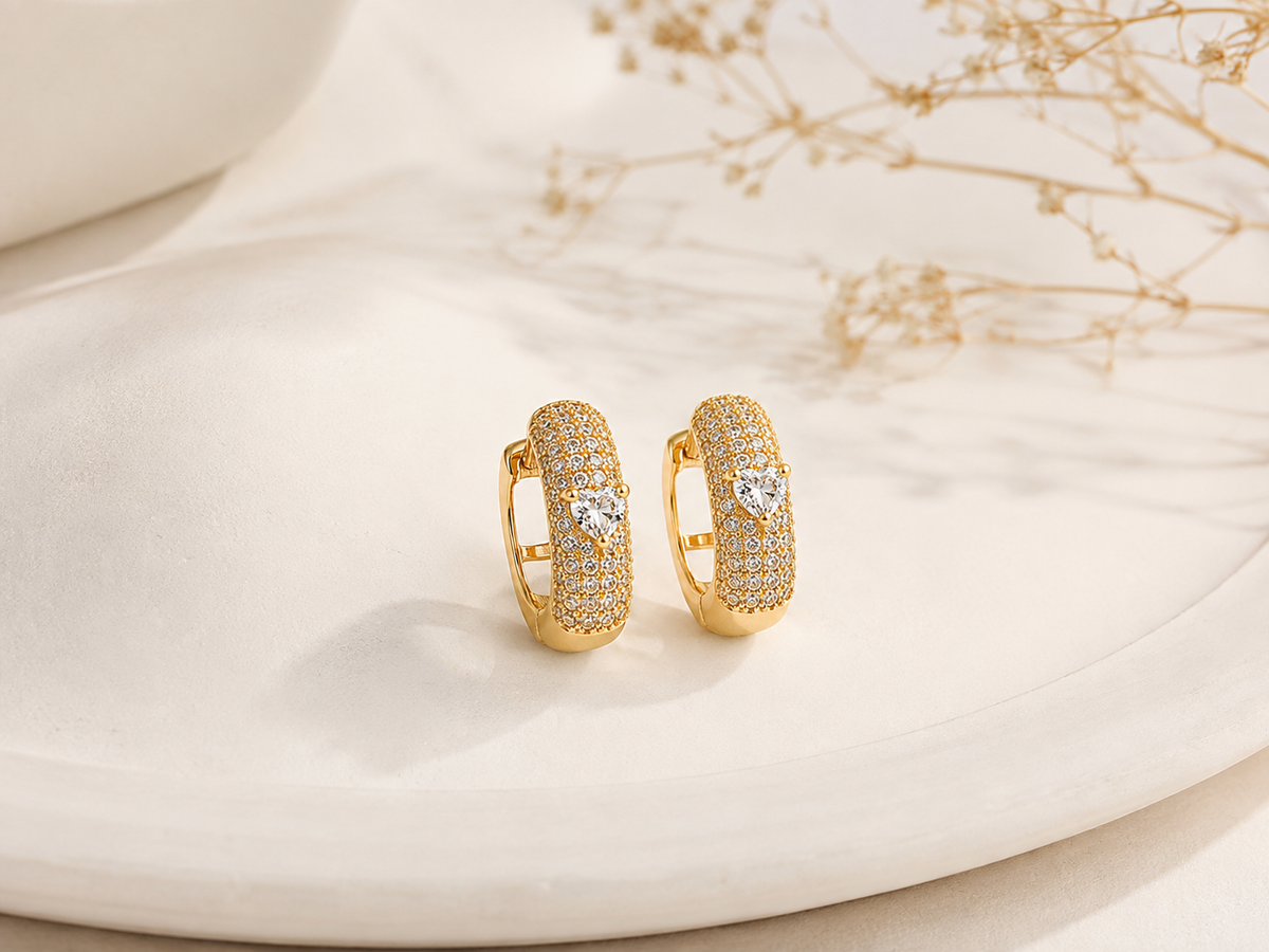 Brinco Argola Majesté Cravejada G Cristal Ouro 18k