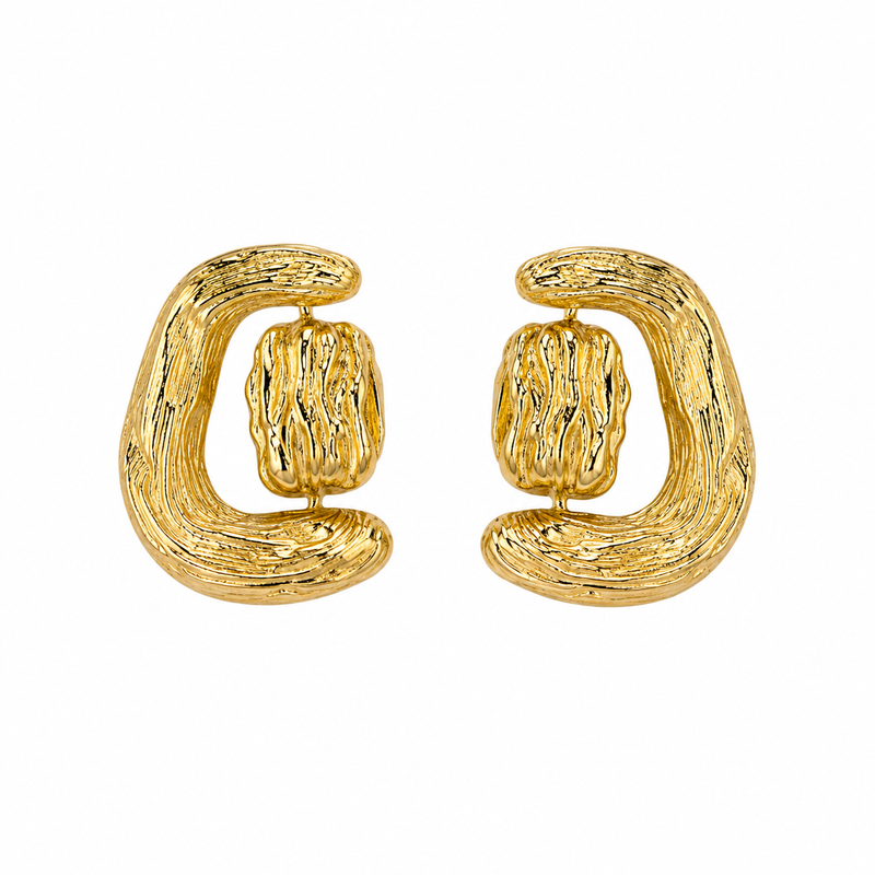Brinco Nuance Meia Lua Trabalhado Ouro 18k