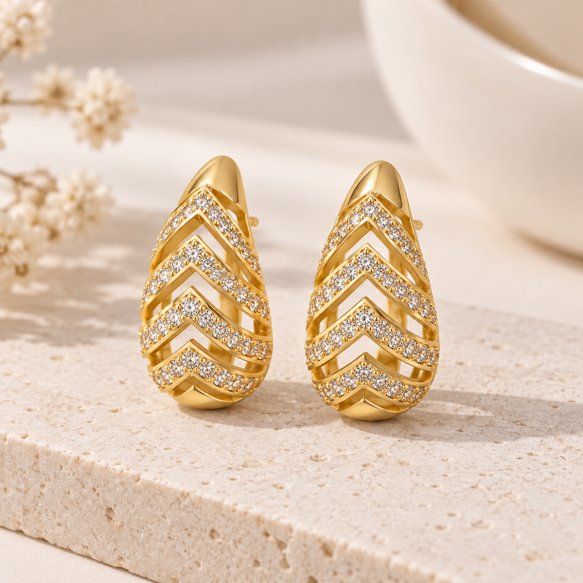 Brinco Zara Gota Aberta G Ouro 18k