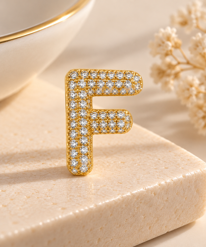 Scarlat SKU 15119 foto 2 | Pingente Letras Puffers Cravejadas Ouro 18k