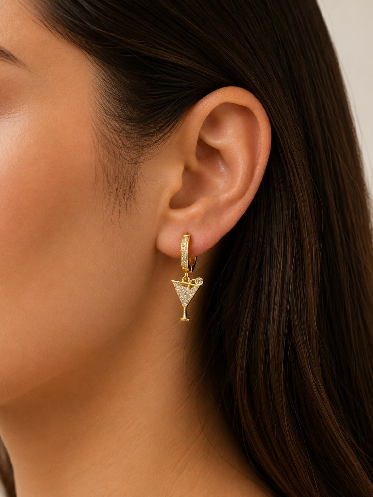 Brinco Drink Cravejado Ouro 18k