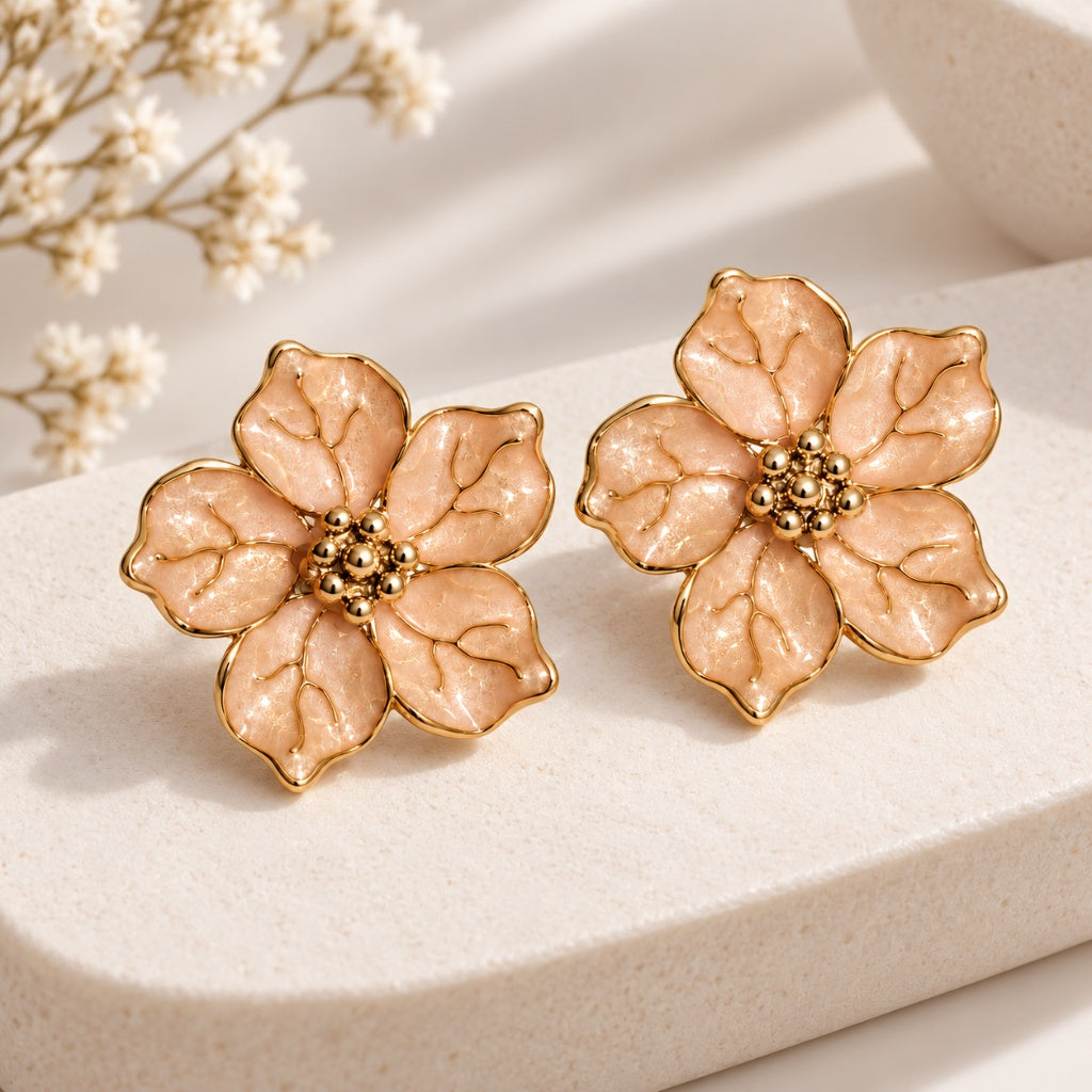 Scarlat SKU 15344 foto 2 | Brinco Flor Serena Ouro 18k