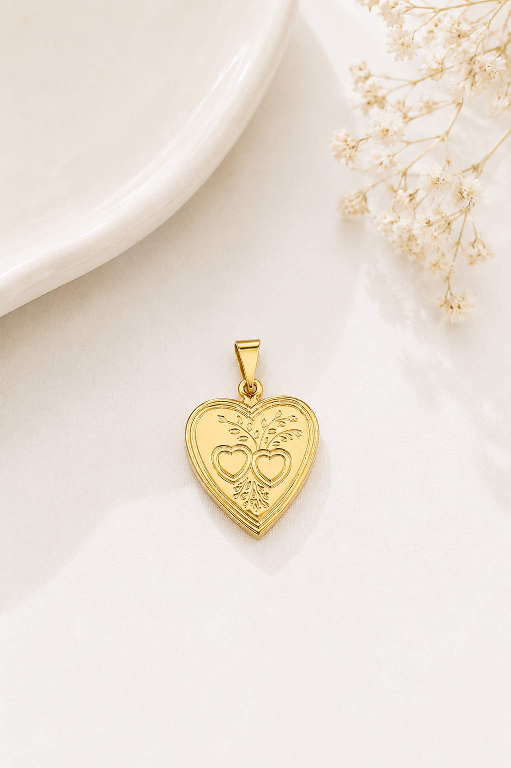 Pingente Relicário Coração Ramificados Ouro 18k