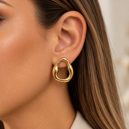 Brinco Orgânico Shape Puffer Ouro 18k