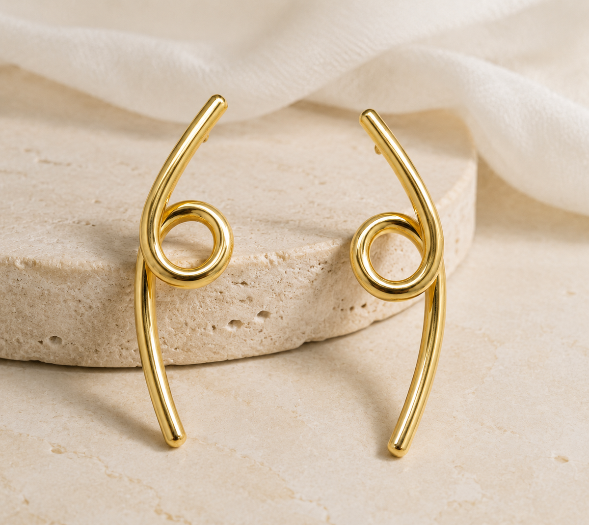 Brinco Frontal Circular Ouro 18k